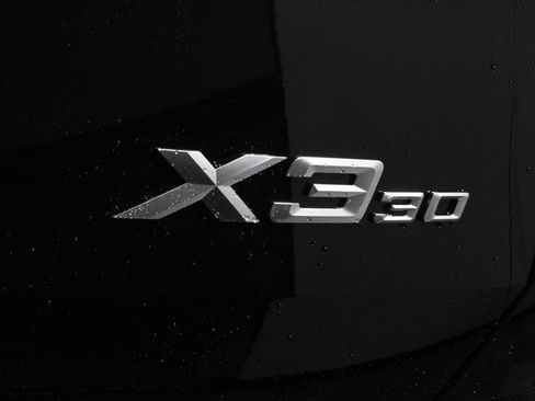 Used 2026 BMW X3 xDrive30 w/ Premium Package image 40