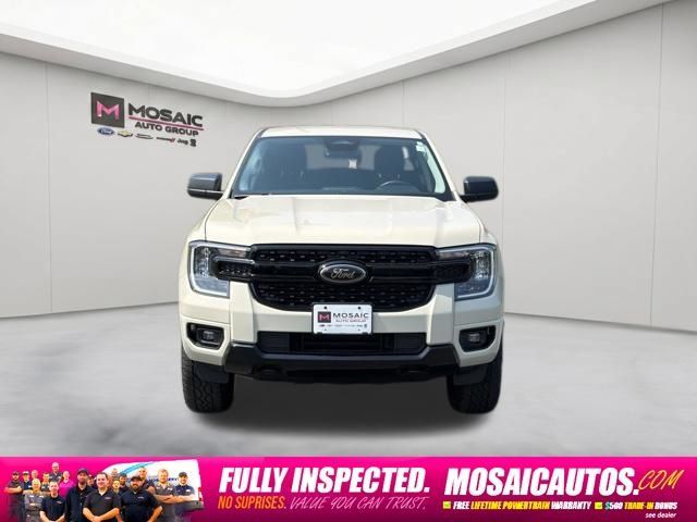 Used 2025 Ford Ranger XLT w/ FX4 Off-Road Package AWD/4WD image 2