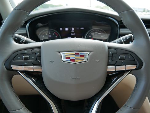 Certified 2023 Cadillac XT6 Premium Luxury w/ Technology Package AWD/4WD image 25