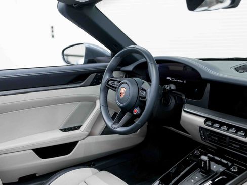Used 2025 Porsche 911 Carrera S RWD image 63