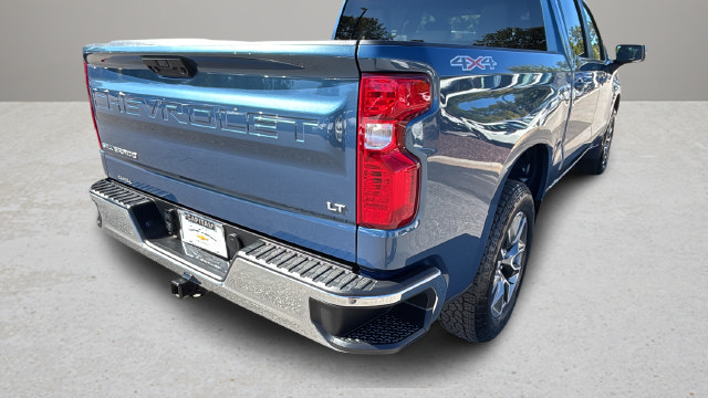 Used 2024 Chevrolet Silverado 1500 LT AWD/4WD image 34