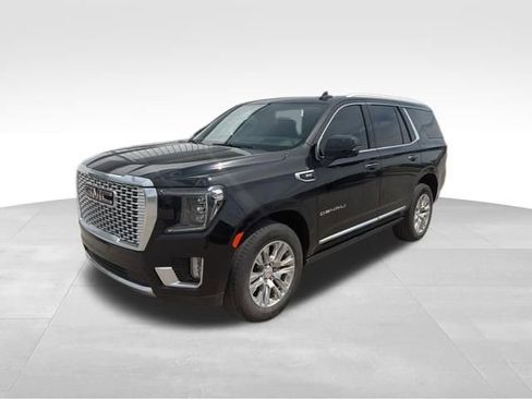 Used 2023 GMC Yukon Denali AWD/4WD image 7