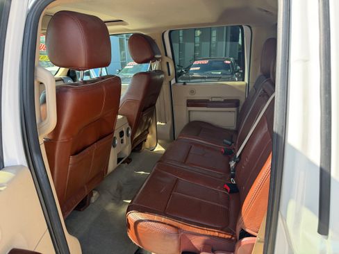 Used 2012 Ford F350 King Ranch w/ King Ranch w/Chrome Pkg AWD/4WD image 4