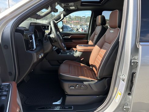 New 2026 GMC Sierra 2500 Denali Ultimate w/ Max Trailering Package image 10