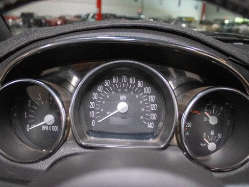 Used 2005 Chevrolet SSR LS 2dr Regular Cab Convertible w/ Preferred Equipment Group image 11