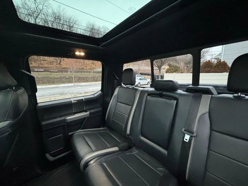 Used 2018 Ford F150 Raptor w/ Equipment Group 802A Luxury image 23