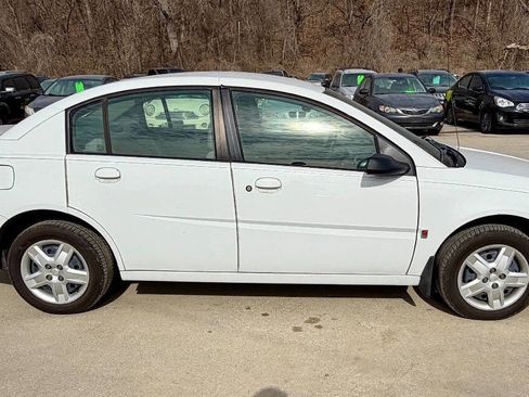 Used 2006 Saturn ION Level 2 image 4