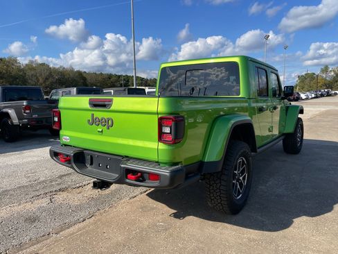 New 2025 Jeep Gladiator Rubicon w/ Convenience Group image 6