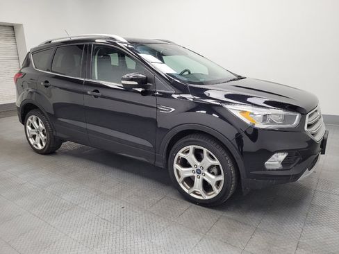 Used 2019 Ford Escape Titanium image 11