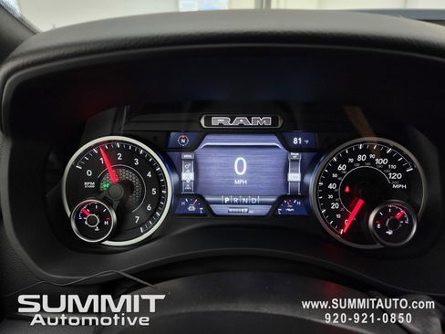 New 2026 RAM 2500 Big Horn AWD/4WD image 10