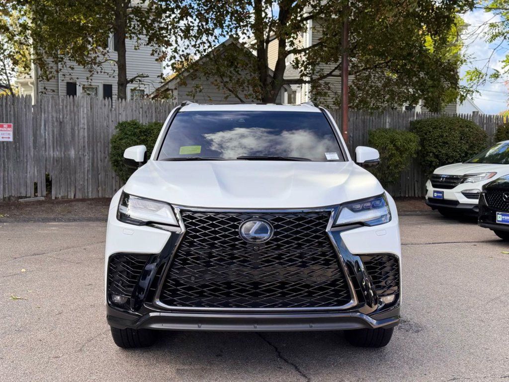 Used 2024 Lexus LX 600 F Sport AWD/4WD image 9