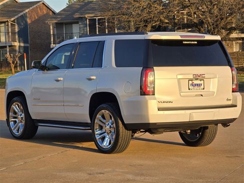 Used 2020 GMC Yukon SLT w/ Premium Edition image 6