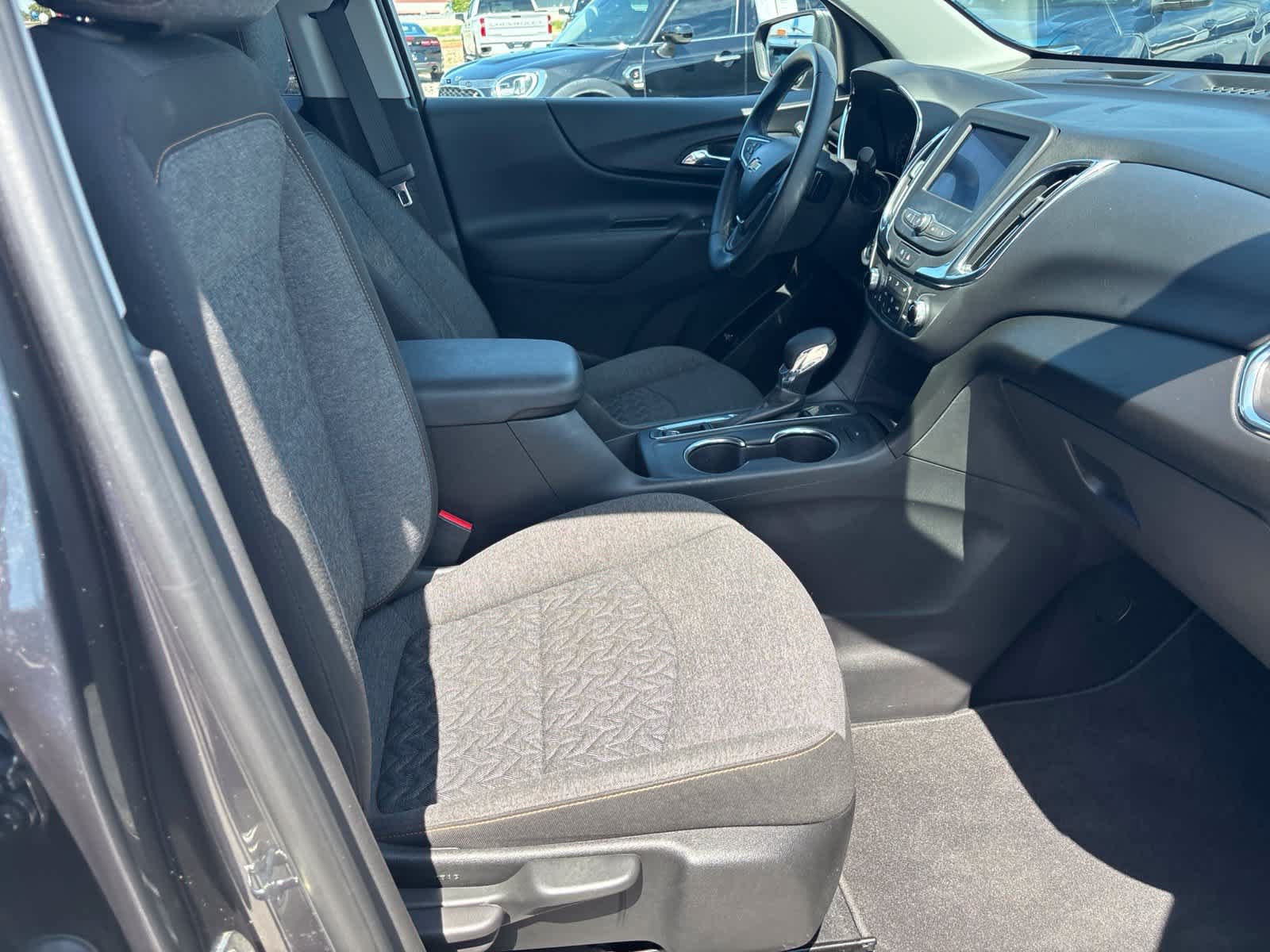Used 2023 Chevrolet Equinox LT AWD/4WD image 10