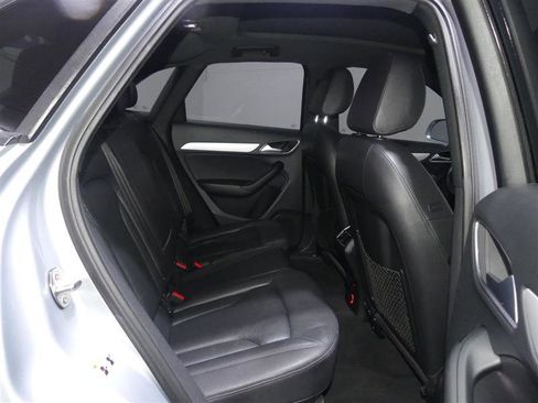 Used 2018 Audi Q3 2.0T Premium image 27