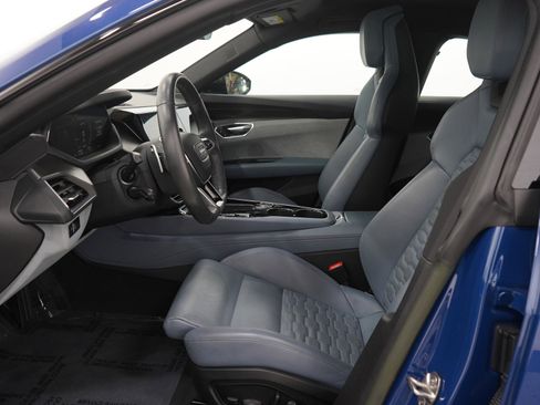 Used 2023 Audi e-tron GT Premium Plus w/ Performance Package image 24