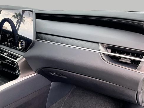 Used 2026 Lexus RX 350h w/ Convenience Package AWD/4WD image 17