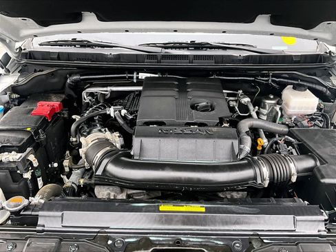 Used 2024 Nissan Frontier PRO-4X w/ Pro Convenience Package image 30