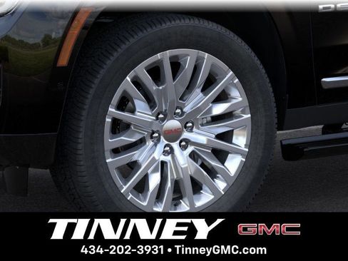New 2026 GMC Yukon XL Denali w/ Denali Reserve Package AWD/4WD image 9