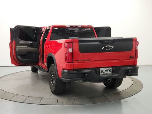 Used 2023 Chevrolet Silverado 1500 ZR2 w/ ZR2 Bison Edition image 14
