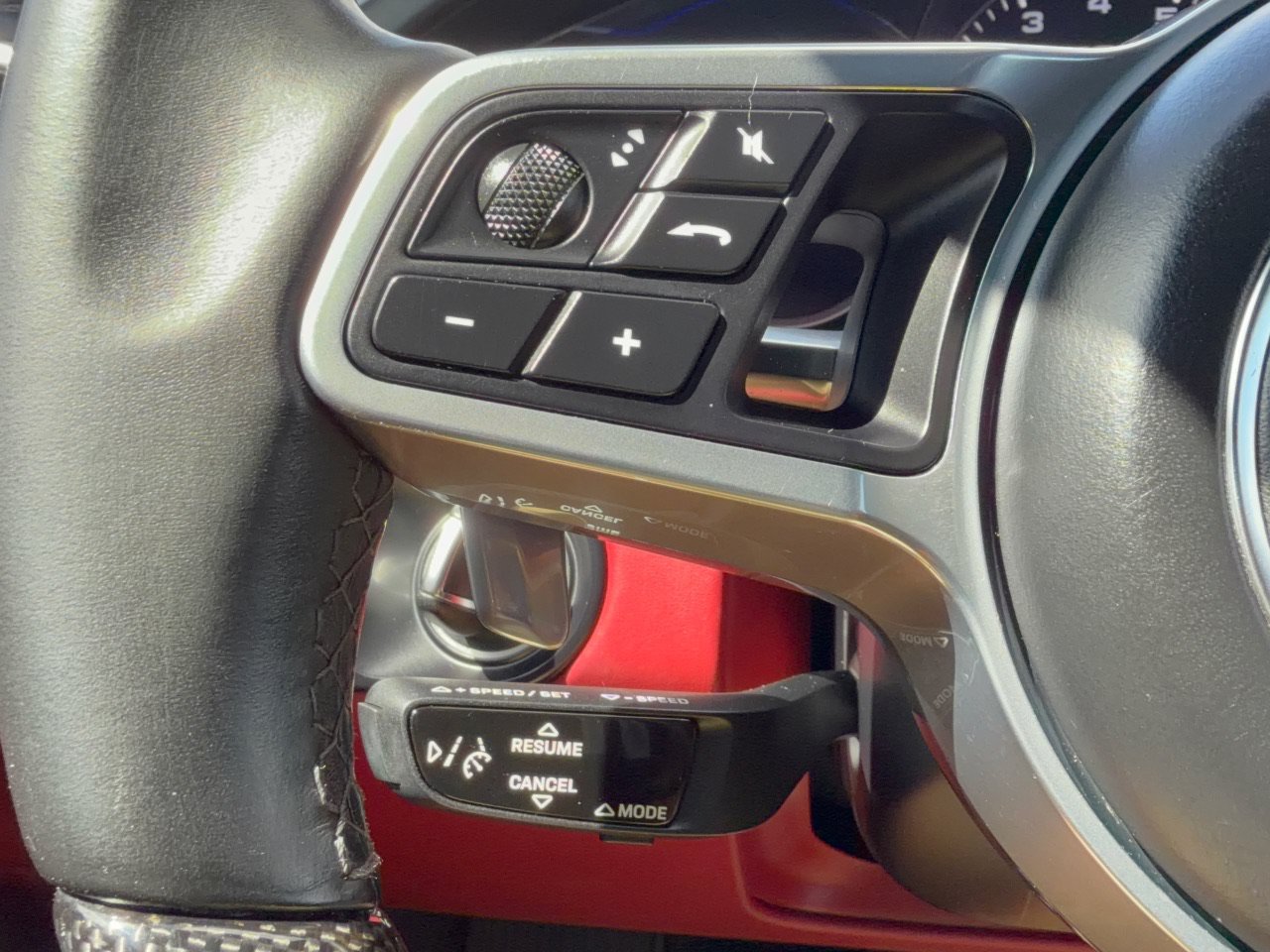 Certified 2021 Porsche Cayenne GTS AWD/4WD image 18