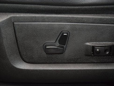 Used 2024 RAM 2500 Laramie w/ Night Edition image 38