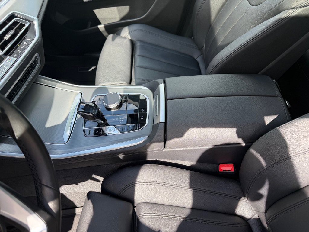 Used 2019 BMW X5 xDrive40i w/ Convenience Package AWD/4WD image 12