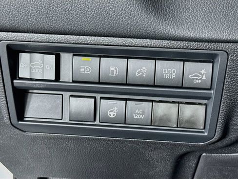 New 2026 Toyota Tundra Limited AWD/4WD image 14