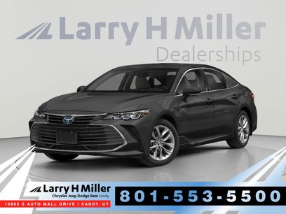 Used 2019 Toyota Avalon XLE w/ Moonroof Package