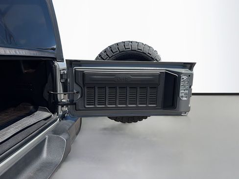 Used 2021 Jeep Wrangler Unlimited Sport AWD/4WD image 13