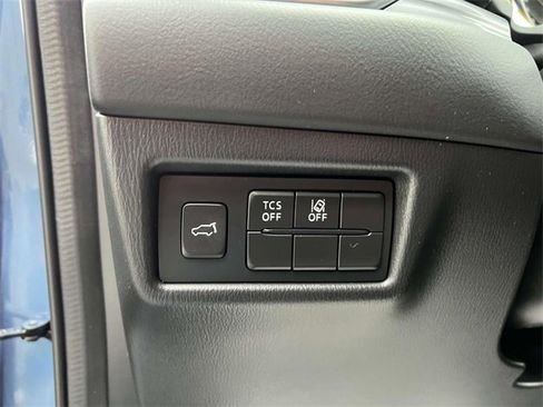 Used 2019 MAZDA CX-5 Touring image 16