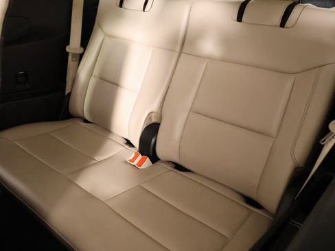 Used 2023 Ford Explorer XLT w/ Equipment Group 202A image 13