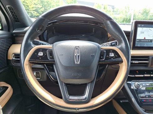 Used 2022 Lincoln Corsair Reserve w/ Equipment Group 201A AWD/4WD image 21