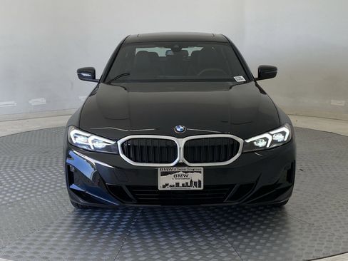 Used 2025 BMW 330i xDrive Sedan w/ Convenience Package AWD/4WD image 5