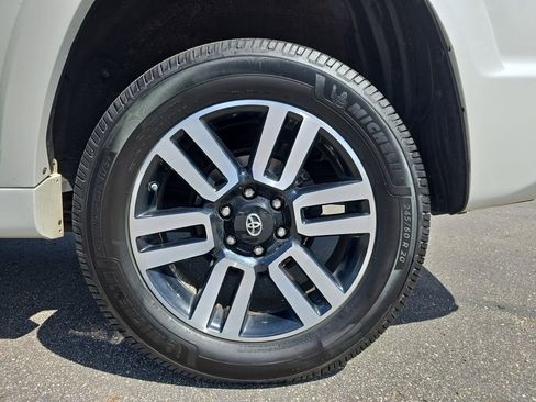 Used 2014 Toyota 4Runner Limited AWD/4WD image 35