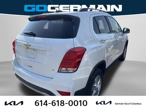 Used 2019 Chevrolet Trax LT w/ LT Convenience Package AWD/4WD image 4