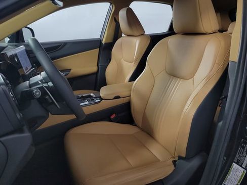 Used 2023 Lexus NX 250 FWD image 14