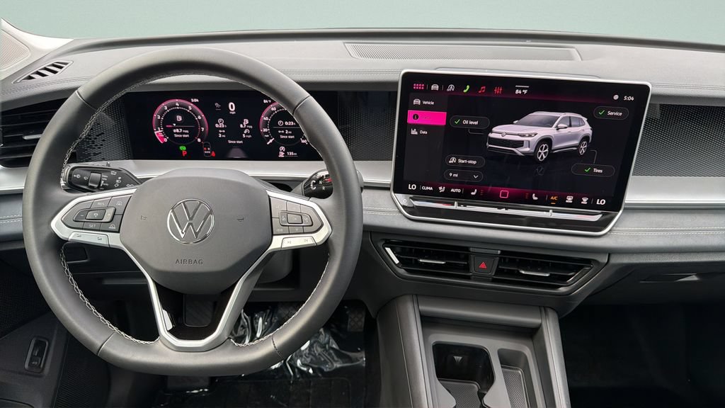 New 2026 Volkswagen Tiguan SE FWD image 17