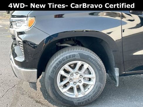 Used 2023 Chevrolet Silverado 1500 LT AWD/4WD image 33