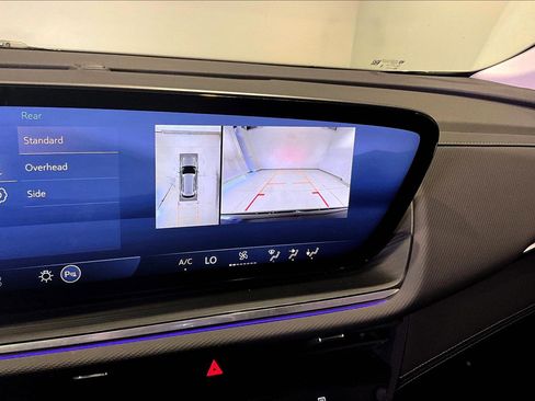 Used 2025 Buick Envision Preferred image 14