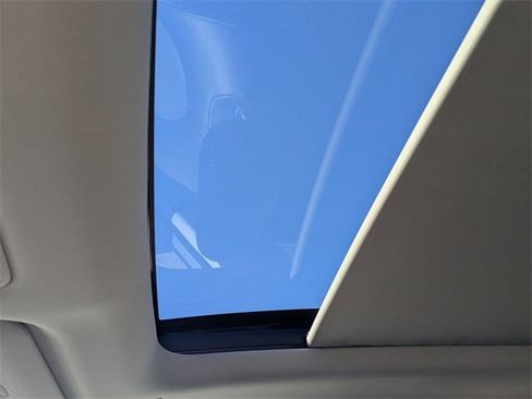 Certified 2025 Toyota Grand Highlander FWD image 24