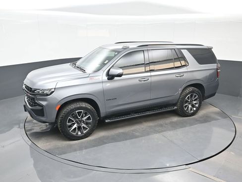 Used 2022 Chevrolet Tahoe Z71 w/ Z71 Off-Road Package AWD/4WD image 17