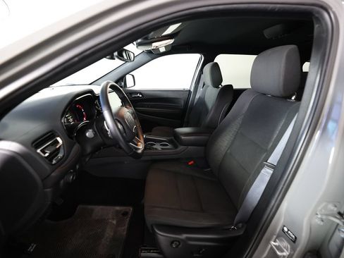Used 2025 Dodge Durango GT RWD image 16