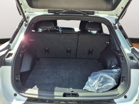 Used 2025 Chevrolet Equinox EV LT FWD image 21