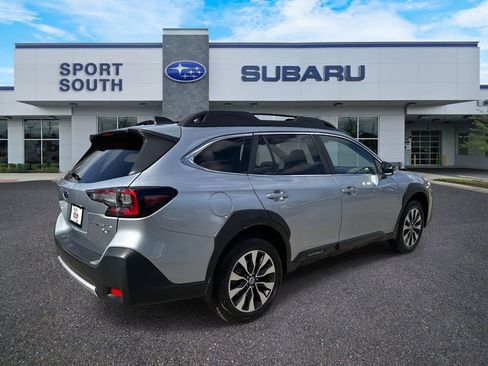 Used 2025 Subaru Outback Limited XT w/ Popular Package #2 image 3