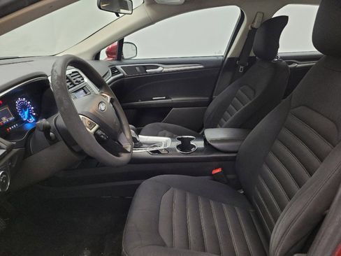 Used 2014 Ford Fusion SE image 17