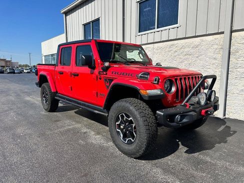 Used 2021 Jeep Gladiator Rubicon AWD/4WD image 2