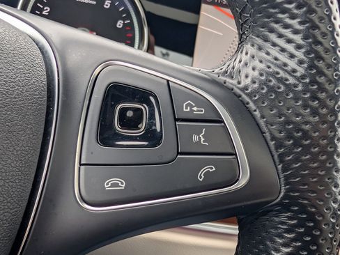 Used 2017 Mercedes-Benz E 300 image 18