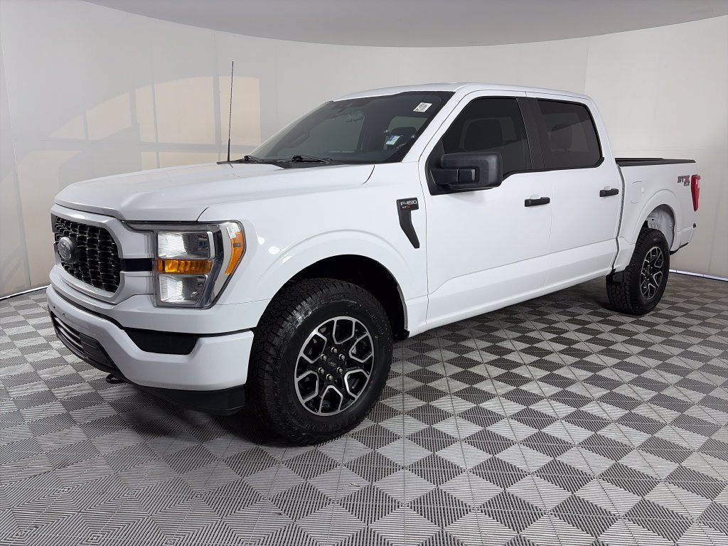 Certified 2022 Ford F150 XL w/ STX Appearance Package AWD/4WD image 3