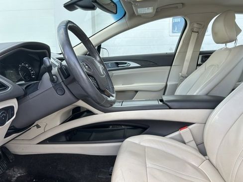 Used 2018 Lincoln MKZ Reserve w/ Climate Package image 8