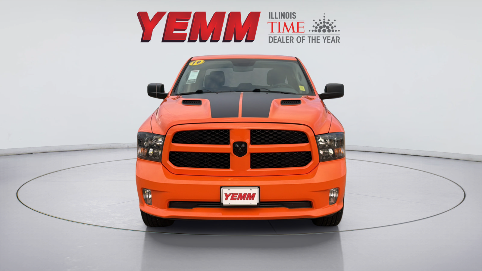 Used 2019 RAM 1500 Express w/ Express Value Package AWD/4WD image 2